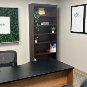 Cereset Fort Wayne lobby with logo sign and desk